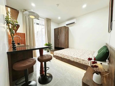 Khai Trương Phòng Ban Công Nơ Trang Long Bình Thạnh Gần Cầu Bông Q1