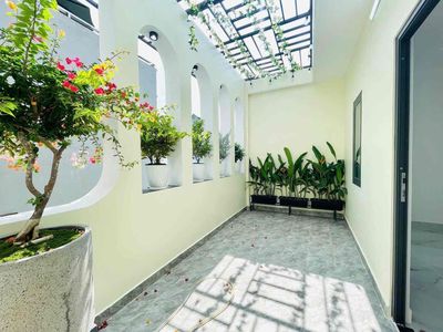 Gấp bán giảm luôn 300tr - khu giáp cityland - ngang khủng đẹp 5,2m