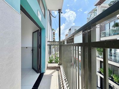 Cho Thuê Căn Hộ Dịch Vụ Duplex Ban Công Siêu Rộng Siêu Thoáng