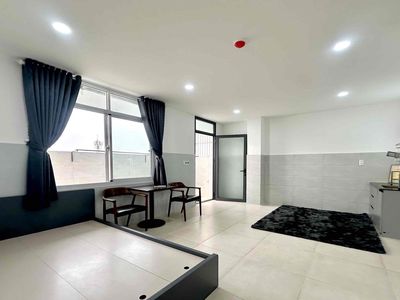 Chính Chủ Căn Hộ Full Nội Thất - Ban Công - 40m2 - Máy Giặt Riêng