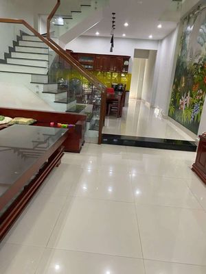 Cho thuê nhà nguyên căn mt đường hối kiểng