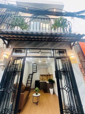 Nhà Pham Văn Chiêu mới đẹp chỉ nhỉnh 2 tỏi khu sầm uất tiện đi lại — ảnh 1