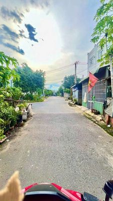 đất đường Thạnh Xuân 43- đường thông oto