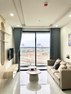 Cho thuê căn 2pn nội thất thiết kế giâ 8,5tr cc a&t skygarden