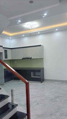 Bán nhà 3 tầng