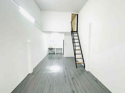 Mặt bằng hẻm thông xe hơi