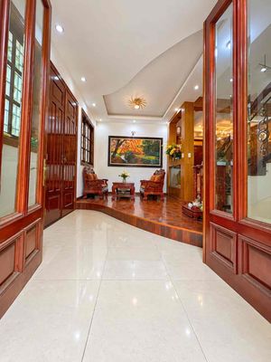 Hot hxh quận 10 - biệt thự mini sang trọng full nt gỗ - 50m2 - 4 tầng