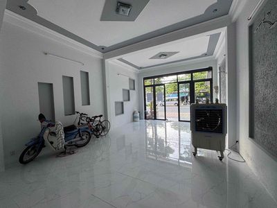 Cho thuê mb 2 tầng đường 15m trần quang diệu ngay cầu rồng-sơn trà-18t