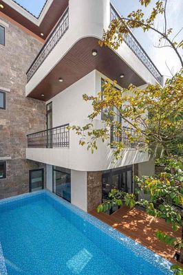 Cho thuê vila hồ bơi 3 tầng 5pn gần cầu thuận phước-sơn trà-giá 60tr
