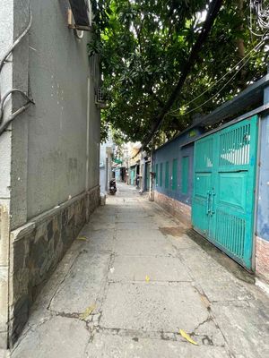 2 tầng hẻm oto P.tân hưng TXS Q7