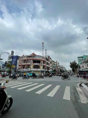 Mặt tiền kinh doanh đặng nguyên cẩn 3.9x12m gần ngã tư bà hom