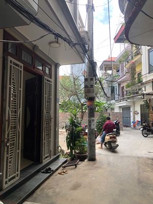 Cho thuê nhà 4 tầng,40m2, 4 phòng - phương canh, nam từ liêm, hn -12tr