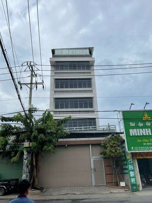 Cho Thuê Toà Nhà 8mx30m 1 Hầm 5 Tầng Mặt Tiền Nguyễn Thị Búp. Giá 68tr