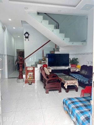 Cho thuê nhà 4PN, 5WC - Hẻm xe hơi đường Lê Văn Việt, ĐH GTVT - 10tr
