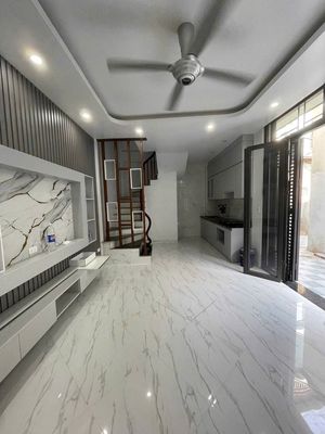 Cho thuê nhà ở Ngọc Trục, Đại Mỗ 30m2 5 tầng nhà mới giá 11 triệu/th