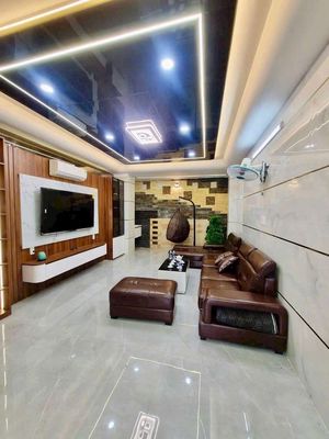 Nhà đẹp có thang máy nội thất 1/ hương lộ 2…có phòng xông hơi
