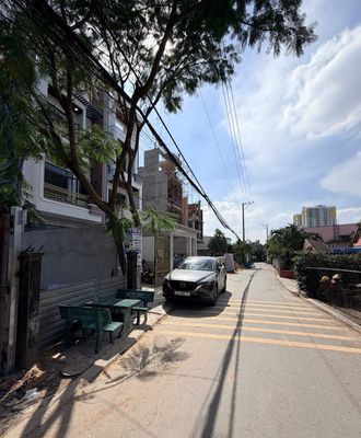 Chính củ cần bán đất mt ql đông hoà. gần big go. làng đhqg. dt 100m2.