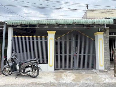 Bán nhà mặt tiền kinh doanh, 6x27m Chỉ 1.35 tỷ