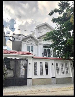 Biệt Thự đối diện công viên khu Aeon Tẻn Lửa 200m2
