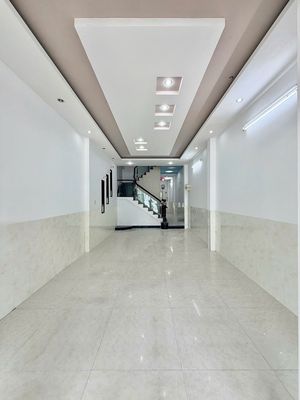 Nhà trệt 2 lầu 4PN đường Lê Chân KDC 91 chỉ 12 triệu