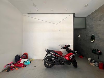 Cho thuê nhà cấp 4 mặt tiền đường 7.5m Hoài Thanh, Mỹ An giá tốt