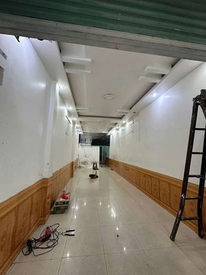 cho thuê nguyên căn mặt tiền Tiểu La