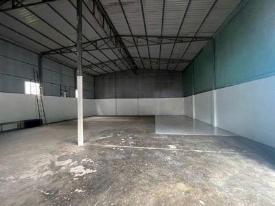 Cho thuê Kho 300m2, Giá 22tr, Đường Xe Container