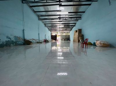 Kho tên lửa 17tr 180m2