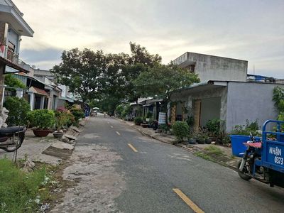 Bán nhanh đất thổ cư KDC Nam Sài Gòn Long Hậu đường thông 12m