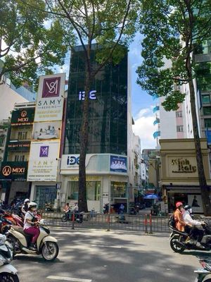 Góc 2 mặt tiền ba tháng hai, q10 – tòa nhà 7 tầng, giá 150 triệu!