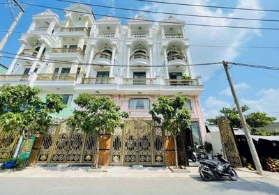 Siêu Phẩm 5 Tầng Có Thang Máy Mặt Tiền Đường Thạnh Lộc 29