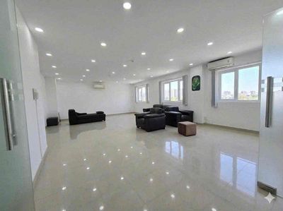 Mặt bằng 150m2 mặt tiền Nguyễn Thị Thập