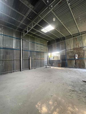 45m X 8m . Tiếp đa ngành nghề .