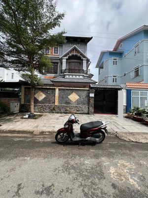 Cho thuê biệt thự khu cư Mười Mẫu Btđ Q2