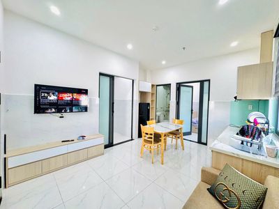 Căn hộ 2pn khuê mỹ đông 1 - ban công - giặt riêng - pet friendly