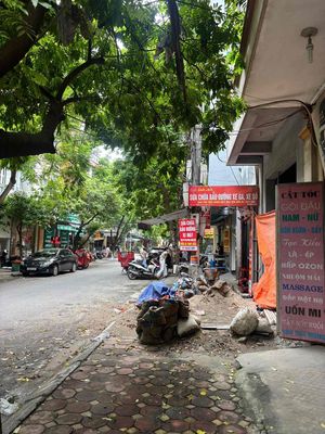 30m2 mặt phố kinh doanh chủ free 3 tháng đầu tiền điện