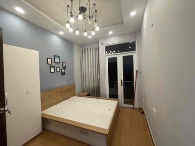 nhà 3 PHÒNG NGỦ 3x8 đoàn văn bơ. Hẻm THÔNG