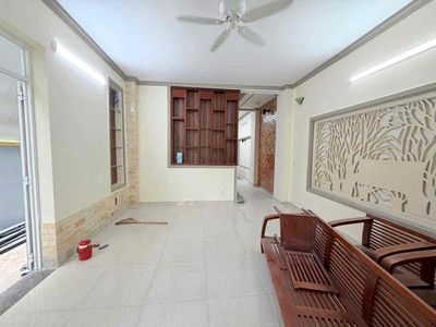 Cho thuê nhà mặt tiền đường số tân quy đông q7