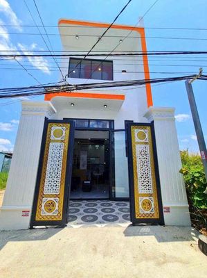Nhà Mới 1 Trệt Lửng 4 x 14,5m Ngay Thị Trấn Cần Giuộc. Sổ Hoàn Công