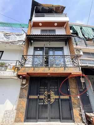 Nguyên căn hxt Phạm Văn Đồng, full nội thất ( 1trệt 2lầu sth )