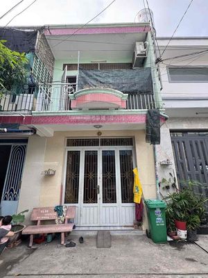 Bán nhà Tỉnh Lộ 10 giáp Bà Hom Q6, không lộ giới, hẻm xe hơi, 2ty8