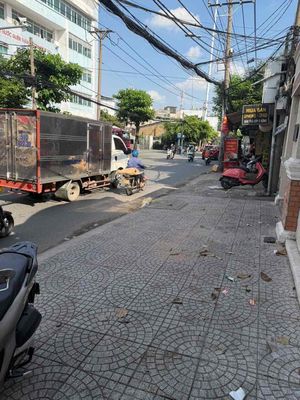 Cho thuê nhà MẶT TIỀN 4x31m TRƯƠNG CÔNG ĐỊNH - ÂU CƠ Tân phú 22triệu