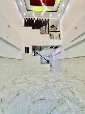 Cho Thuê Nhà Đẹp Giáp Tên Lửa 5x18 Bình Tân