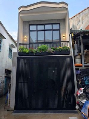Nhà góc 2 Mặt tiền, 2 Tầng 2PN, 2WC không quy hoạch LG Bình Tiên Q6