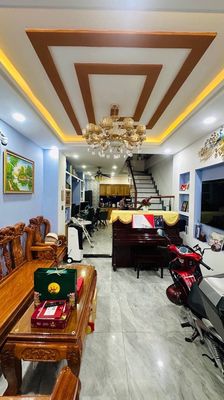 Bán nhà đẹp gần trường tân trụ - phường 15- tân bình- dt 51m2- 5 tầng