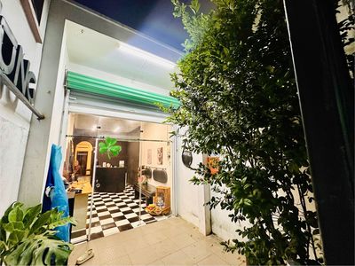 Nhà thuê hxh phan đình phùng vừa ở vừa kinh doanh