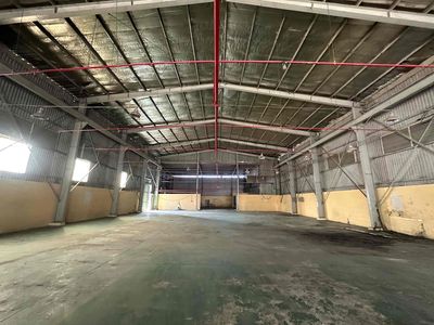 Cho thuê kho xưởng mặt tiền quốc lộ 50 thị trấn cần giuộc long an