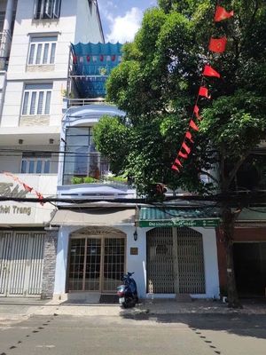 Nhà mặt tiền a4 khu k300