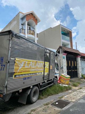 Nhà 2 lầu. ngay trạm thu phí lái thiêu . hẻm xe tải