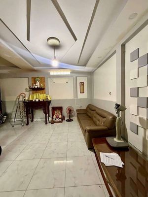 30 M ra mặt tiền kinh doanh, hẻm xe tải 6m, 84 m2, Giá 7,9 tỷ
